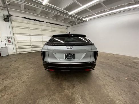 Certified 2025 Cadillac Lyriq Luxury w/ LPO, Floor Liner Package image 5