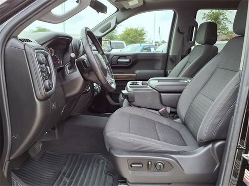 Used 2020 Chevrolet Silverado 1500 LT w/ All-Star Edition image 17
