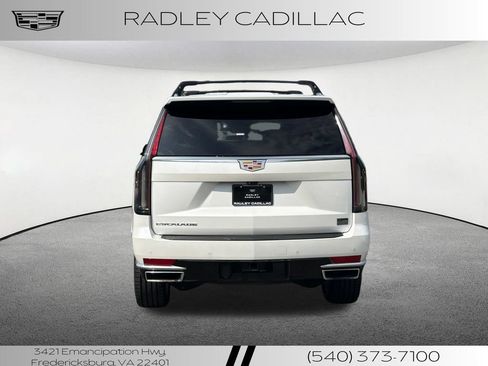 Certified 2023 Cadillac Escalade Premium Luxury AWD/4WD image 20
