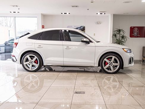 Used 2023 Audi SQ5 Premium Plus w/ Premium Plus Package image 9
