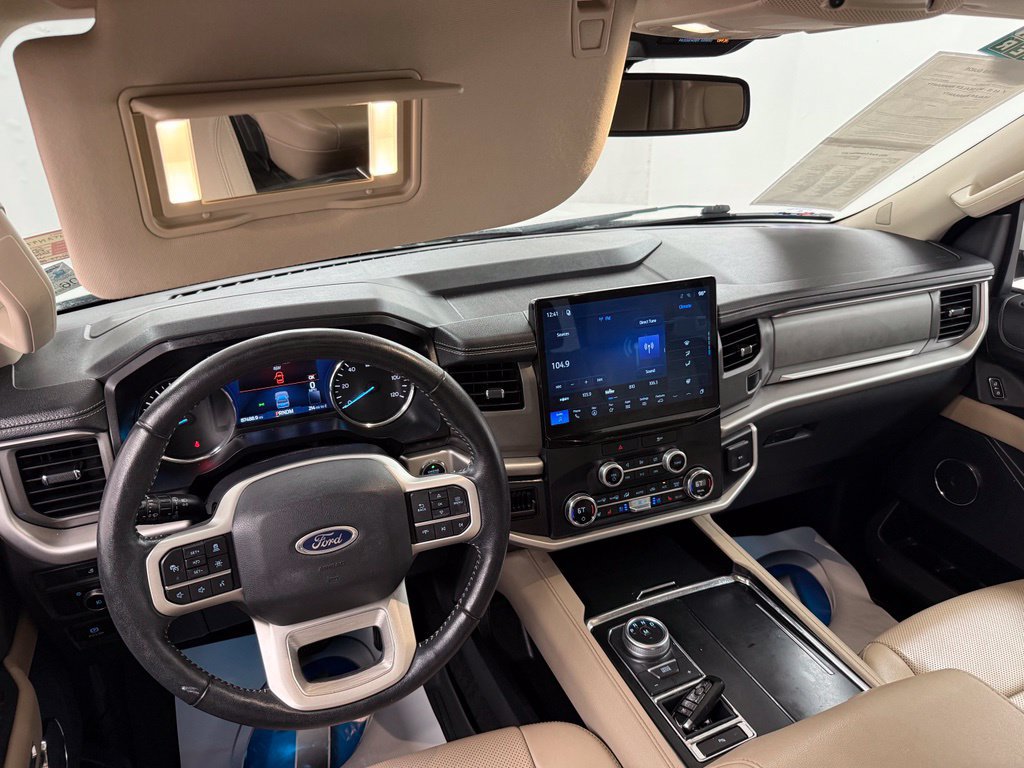 Used 2022 Ford Expedition XLT RWD image 9