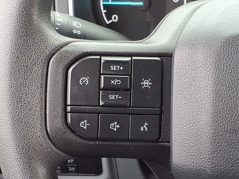 Used 2021 Ford F150 XLT AWD/4WD image 13
