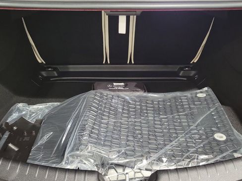 New 2026 Mercedes-Benz CLE 300 4MATIC Coupe image 9