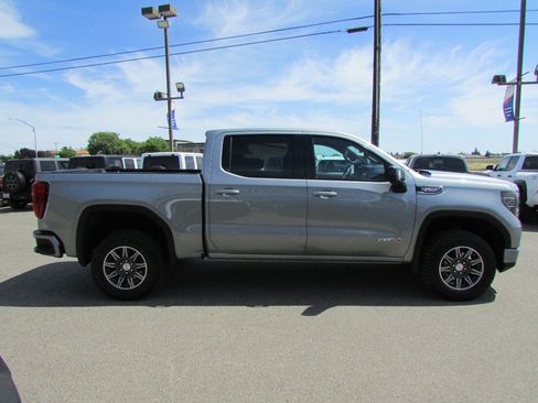 Used 2025 GMC Sierra 1500 AT4 AWD/4WD image 6