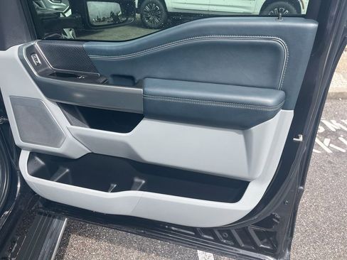 Used 2022 Ford F150 Limited image 6