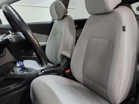 Used 2023 Hyundai Kona SEL w/ Convenience Package AWD/4WD image 15