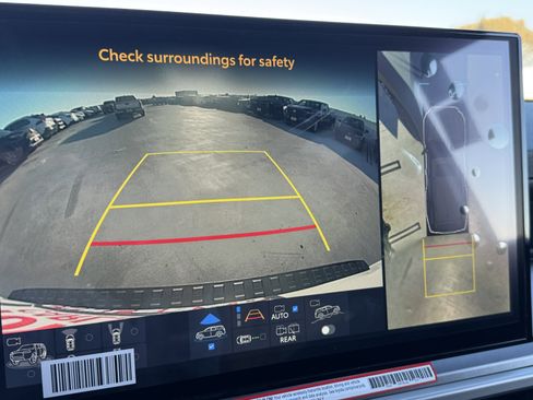 New 2025 Toyota 4Runner TRD Off-Road Premium image 6