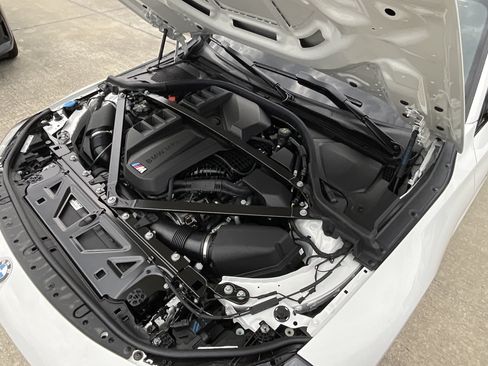 New 2026 BMW M2 w/ Lighting Package RWD image 31