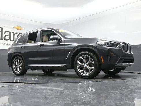 Used 2022 BMW X3 xDrive30i w/ Convenience Package AWD/4WD image 2