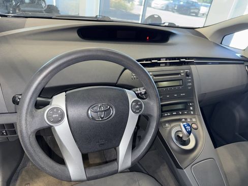 Used 2011 Toyota Prius Two image 20