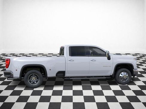 New 2026 Chevrolet Silverado 3500 LTZ AWD/4WD image 5