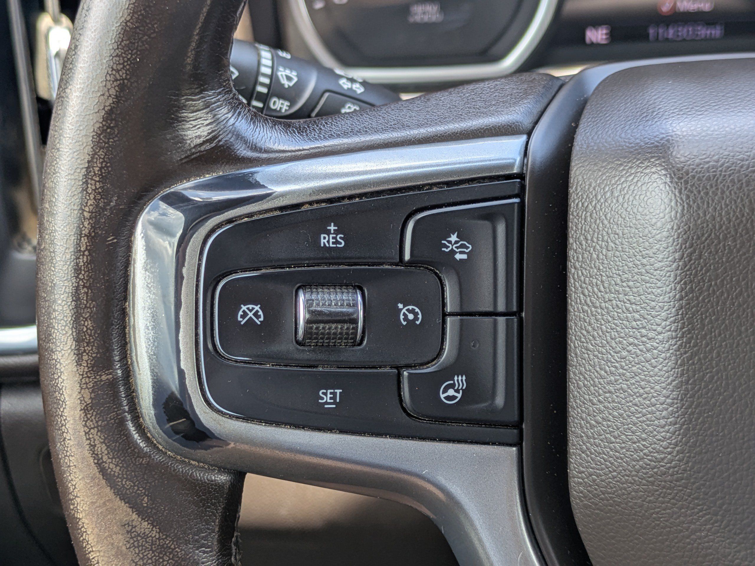 Used 2021 Chevrolet Silverado 2500 LTZ w/ LTZ Premium Package AWD/4WD image 23