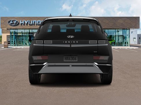 New 2023 Hyundai Ioniq 5 SEL w/ Cargo Package image 6