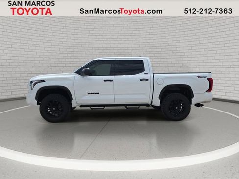 Used 2022 Toyota Tundra SR5 image 8