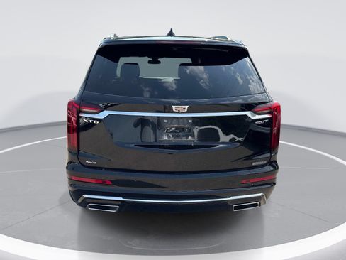 Used 2025 Cadillac XT6 Luxury AWD/4WD image 7