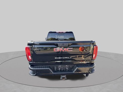 Used 2022 GMC Sierra 2500 Denali AWD/4WD image 7