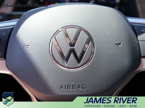 Used 2026 Volkswagen Atlas SE AWD/4WD image 27