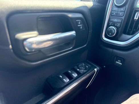 Used 2019 Chevrolet Silverado 1500 LT w/ Texas Edition AWD/4WD image 11