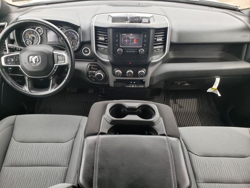 Used 2022 RAM 1500 Big Horn AWD/4WD image 14
