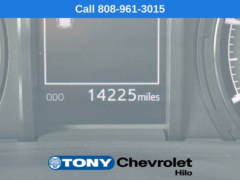 Used 2023 Toyota 4Runner SR5 AWD/4WD image 14