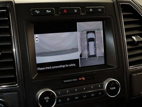 Used 2020 Ford Expedition Limited w/ Special Edition Package image 20