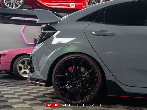 Used 2021 Honda Civic Type R image 25