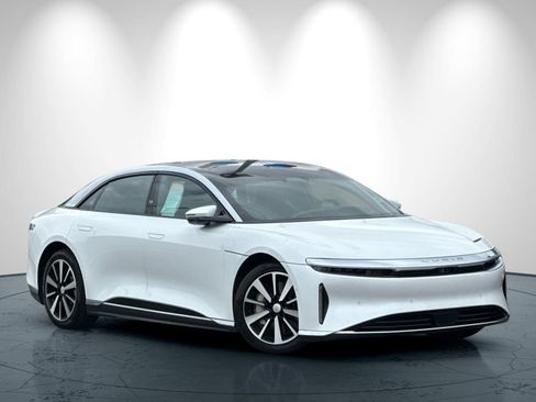 Used 2023 Lucid Air Touring AWD/4WD image 2