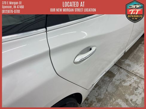 Used 2019 Buick LaCrosse Essence w/ Sights and Sounds Package FWD image 27