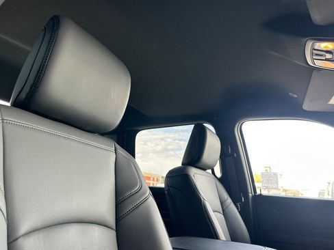 New 2026 RAM 2500 Tradesman w/ Chrome Appearance Group image 15