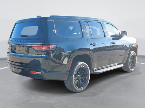 New 2025 Jeep Wagoneer Series II w/ Convenience Group I image 5