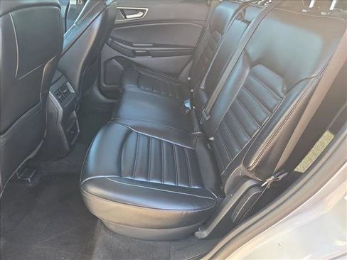 Used 2024 Ford Edge SEL AWD/4WD image 18