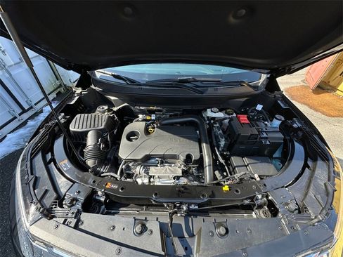 New 2026 Chevrolet Equinox LT image 25