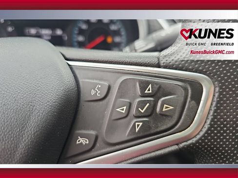Used 2023 Chevrolet Malibu LT FWD image 23
