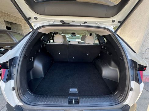 Used 2025 Hyundai Tucson SEL FWD image 33