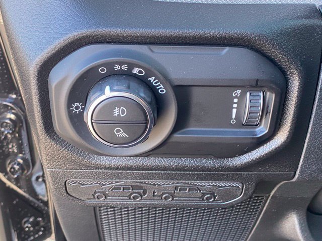 New 2026 Jeep Gladiator Sport AWD/4WD image 26