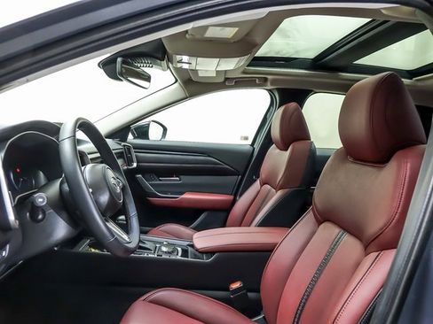 Used 2025 MAZDA CX-50 AWD 2.5 Hybrid w/ Premium Pkg image 9