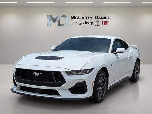 Used 2024 Ford Mustang GT Premium w/ GT Performance Package RWD image 2
