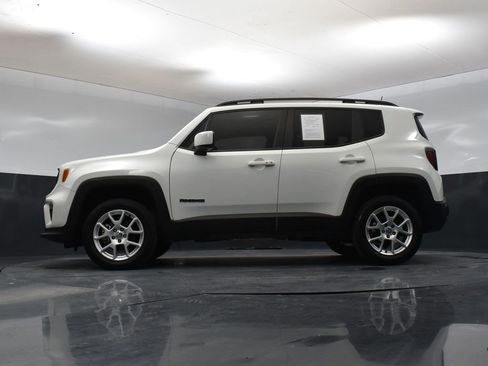 Used 2021 Jeep Renegade Latitude AWD/4WD image 30