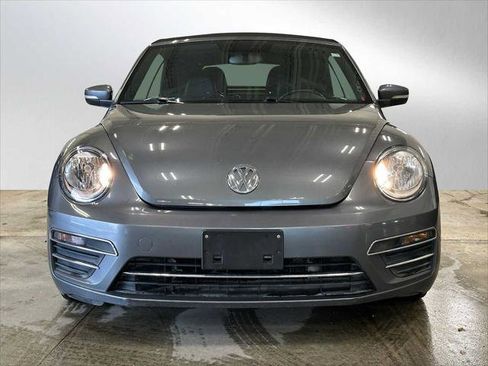 Used 2018 Volkswagen Beetle 2.0T Coast FWD image 8