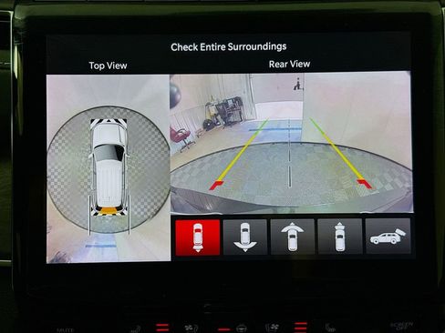 Used 2022 Jeep Grand Cherokee L Limited w/ Luxury Tech Group II image 14