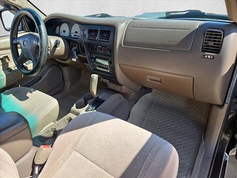 Used 2003 Toyota Tacoma PreRunner image 20