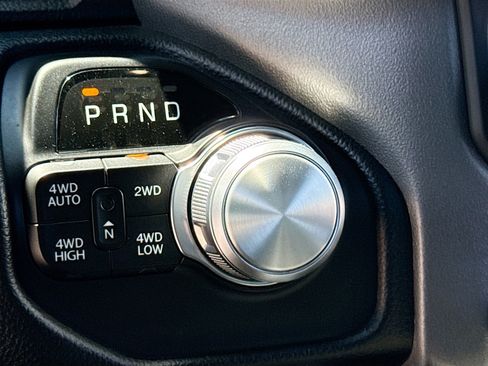 Used 2021 RAM 1500 Laramie w/ Sport Appearance Package AWD/4WD image 9
