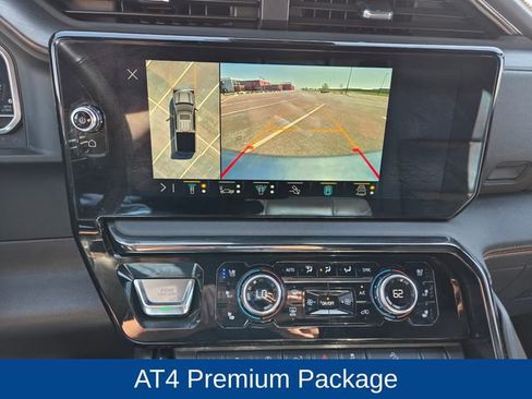 Used 2023 GMC Sierra 1500 AT4 w/ AT4 Premium Package AWD/4WD image 28