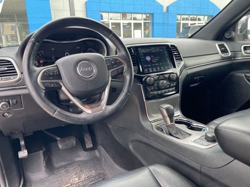 Used 2019 Jeep Grand Cherokee Limited AWD/4WD image 13