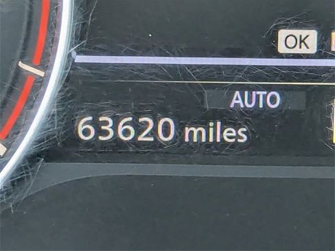 Used 2022 Nissan Rogue SV image 31