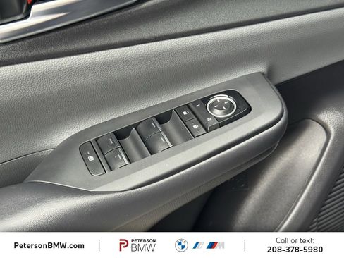 Used 2024 Toyota Prius XLE image 24