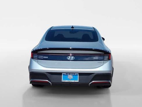 New 2026 Hyundai Sonata Blue FWD image 4