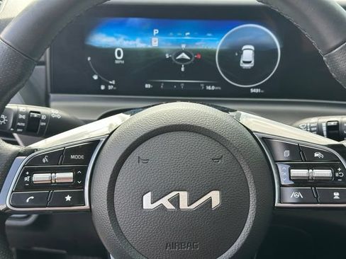 Used 2025 Kia Seltos SX w/ SX Sunroof Package AWD/4WD image 28