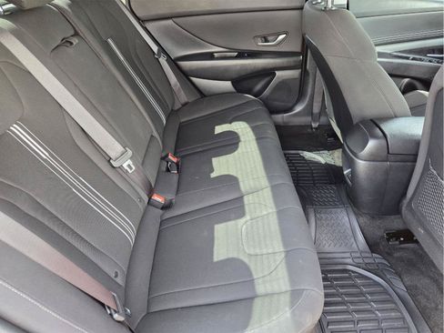 Used 2024 Hyundai Elantra SEL w/ Convenience Package FWD image 29