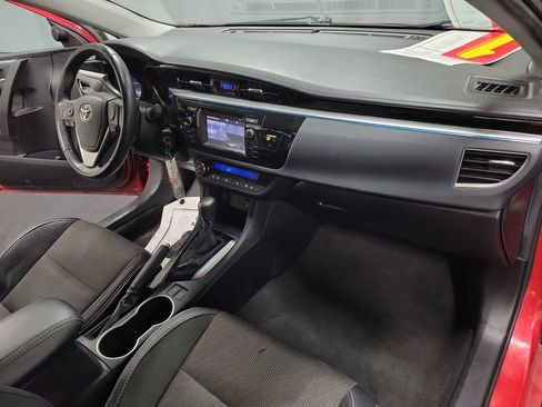 Used 2016 Toyota Corolla S image 22